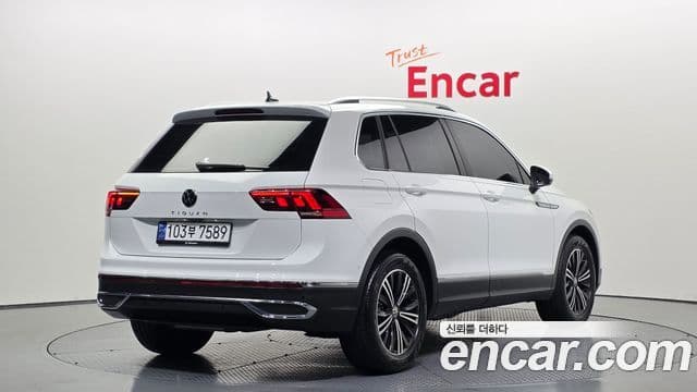 Volkswagen Tiguan 2세대 Premium, 2023 2