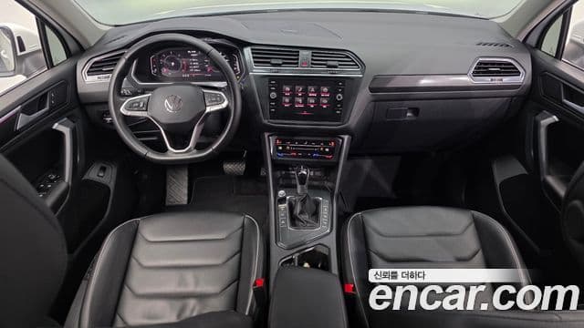 Volkswagen Tiguan 2세대 Premium, 2023 7