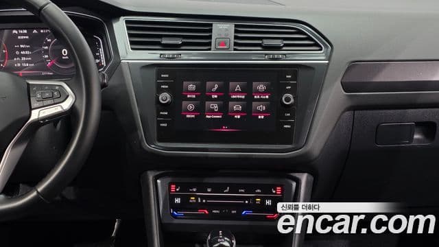Volkswagen Tiguan 2세대 Premium, 2023 14