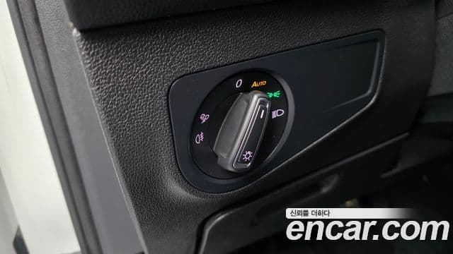 Volkswagen Tiguan 2세대 Premium, 2023 18