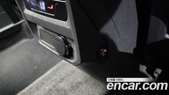 Volkswagen Tiguan 2세대 Premium, 2023 19