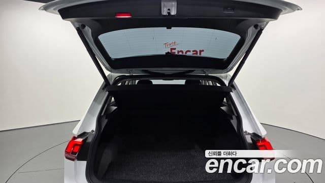 Volkswagen Tiguan 2세대 Premium, 2023 20
