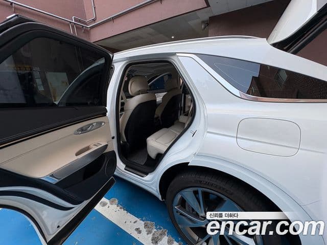 Genesis GV70, 2025 10