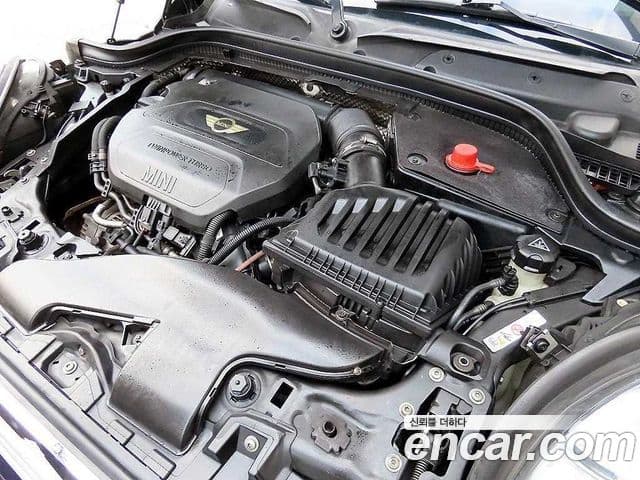 Mini Cooper D 3세대, 2015 18