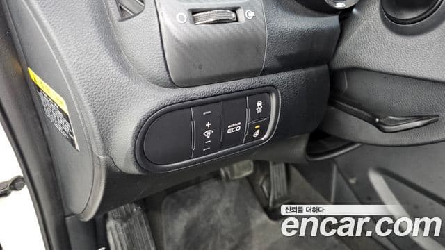 Kia K3 Trendy, 2013 16