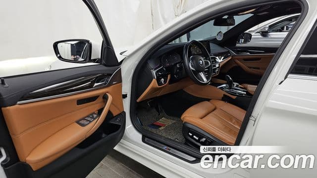 BMW 5시리즈 (G30) 520i M Sport, 2022 10