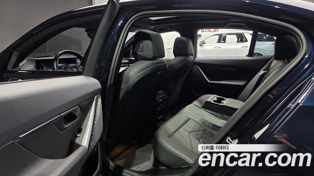 BMW 5시리즈 (G60) 520i M Sport, 2024 12