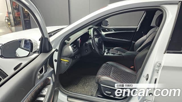 Genesis G70 Supreme, 2018 10