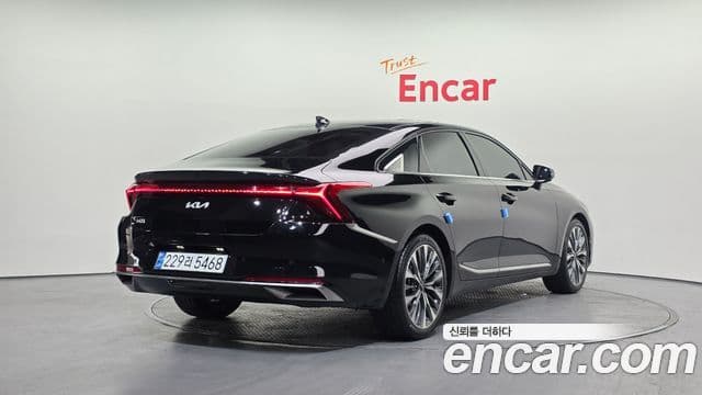 Kia K8 Noblesse, 2022 2