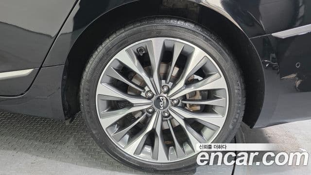 Kia K8 Noblesse, 2022 все фото