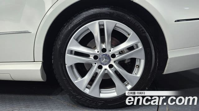 Mercedes-Benz E-класс W212 Avantgarde, 2013 все фото