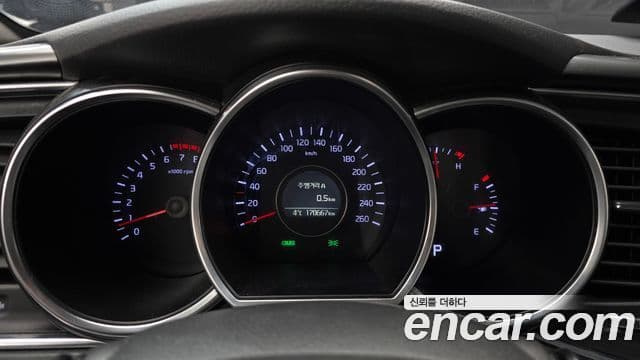 Kia The / новый New K5 Luxury, 2014 8