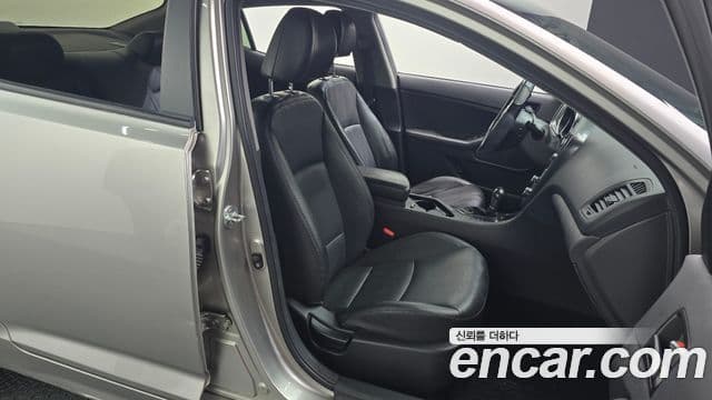 Kia The / новый New K5 Luxury, 2014 12