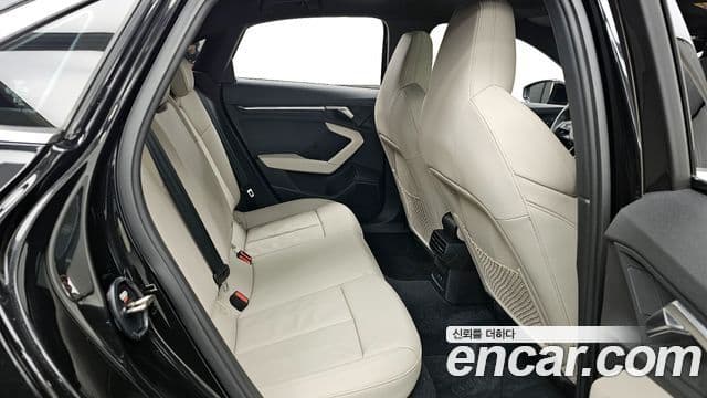 Audi A3 (8Y) Premium, 2023 12