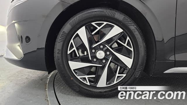 Hyundai The / новый New Grandeur IG гибрид Exclusive, 2021 все фото