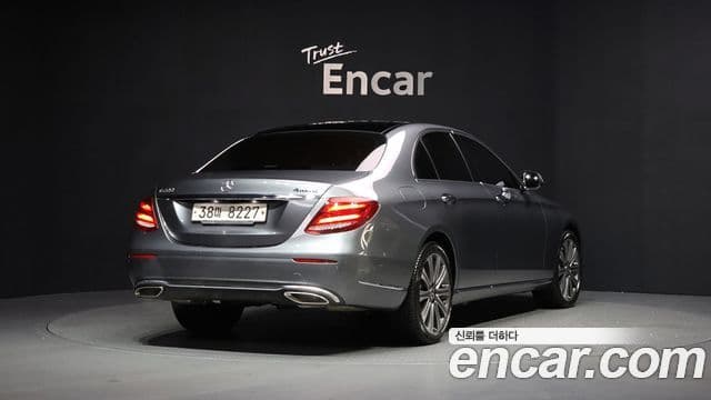 Mercedes-Benz E-класс W213 Exclusive, 2018 2