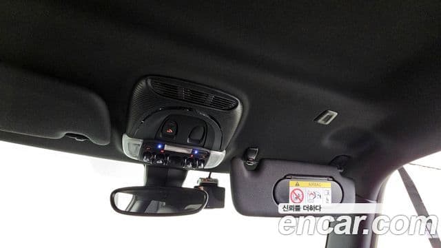 Mini Cooper Электрический (Electric) 3세대, 2024 19