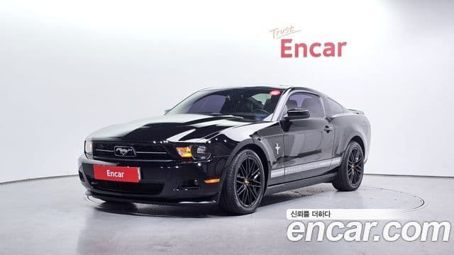 Ford Mustang купе, 2012 1