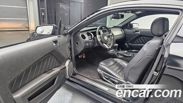 Ford Mustang купе, 2012 11