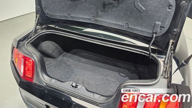 Ford Mustang купе, 2012 20