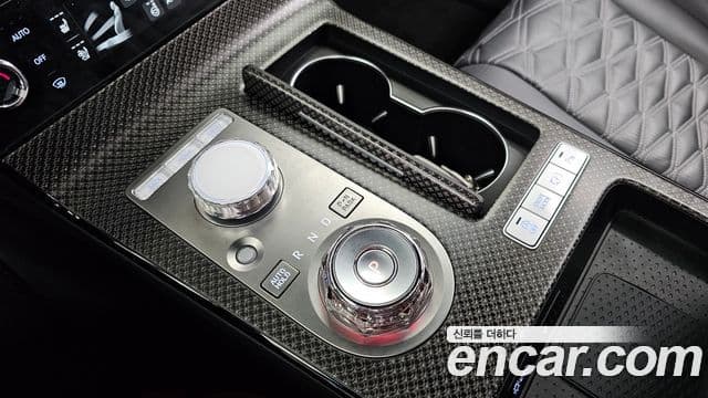 Genesis G80 (RG3) бензин 2.5 турбо 2WD, 2025 9