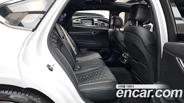 Genesis G80 (RG3) бензин 2.5 турбо 2WD, 2025 12