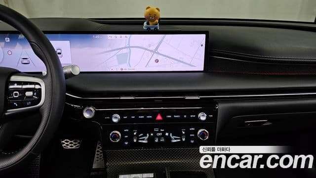 Genesis G80 (RG3) бензин 2.5 турбо 2WD, 2025 14