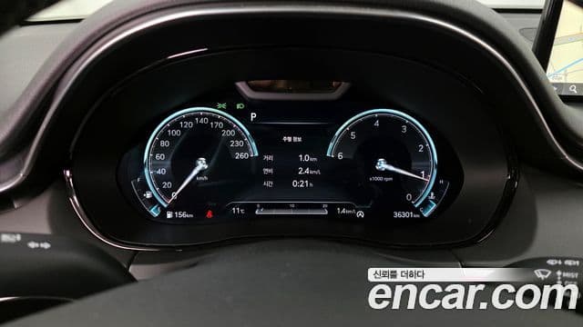 Genesis GV70, 2024 8