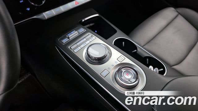 Genesis GV70, 2024 9