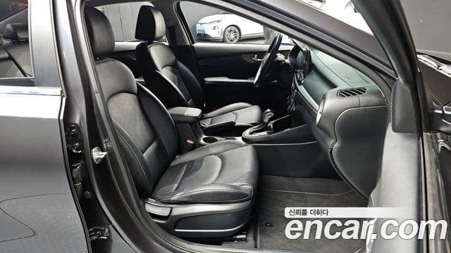 Kia All New K3 Prestige, 2019 10