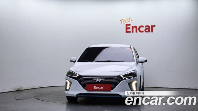 Hyundai Ioniq гибрид, 2016 3