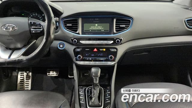 Hyundai Ioniq гибрид, 2016 14