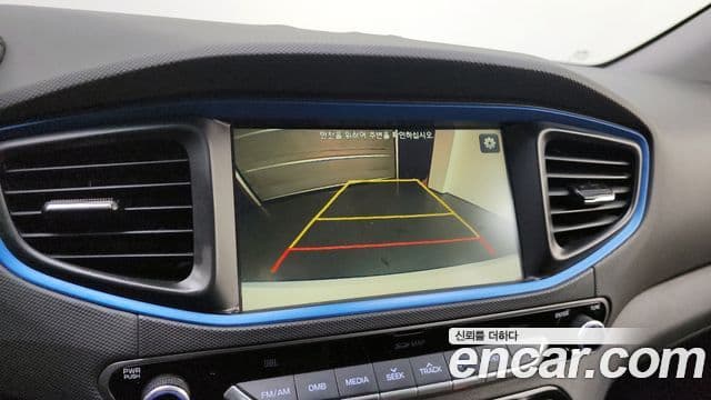 Hyundai Ioniq гибрид, 2016 15