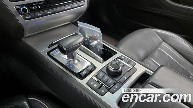 Genesis G80 Premium Luxury, 2017 9