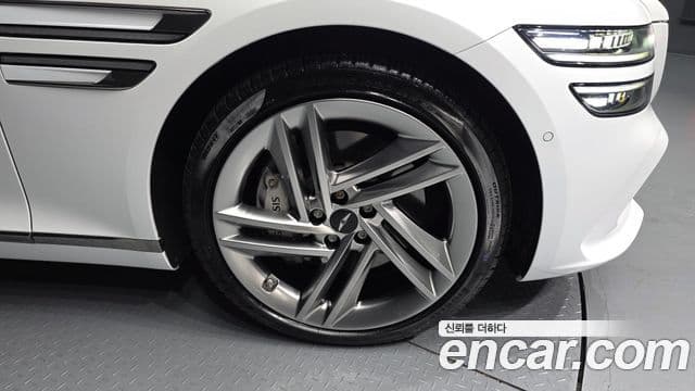 Genesis G80 (RG3) бензин 3.5 турбо AWD, 2025 все фото