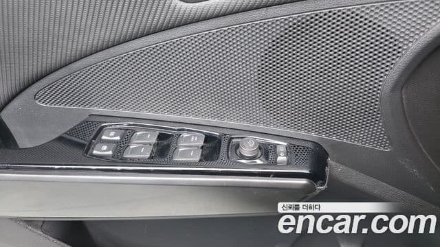 KG모빌리티(SsangYong) Berry New Tivoli V5, 2021 12