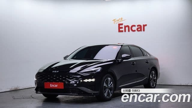 Kia K8 Signature, 2022 1