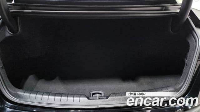 Kia K8 Signature, 2022 20