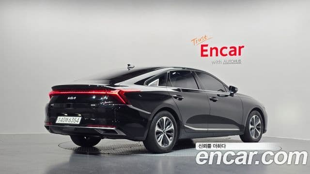 Kia K8 гибрид Noblesse, 2022 2