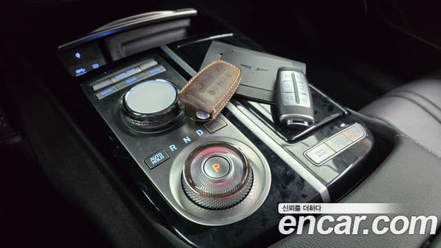 Genesis G80 (RG3) бензин 2.5 турбо 2WD, 2024 9