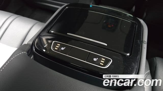 Genesis G80 (RG3) бензин 2.5 турбо 2WD, 2024 19