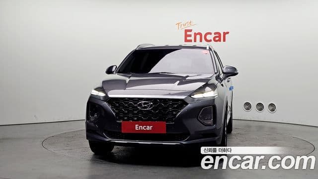 Hyundai Santa Fe TM Exclusive, 2020 3