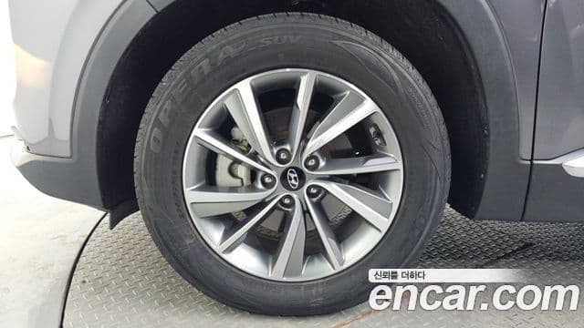 Hyundai Santa Fe TM Exclusive, 2020 все фото