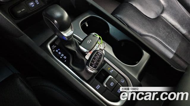 Hyundai Santa Fe TM Exclusive, 2020 9