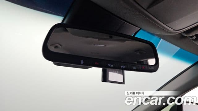 Hyundai Santa Fe TM Exclusive, 2020 18