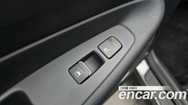 Hyundai Santa Fe TM Exclusive, 2020 19