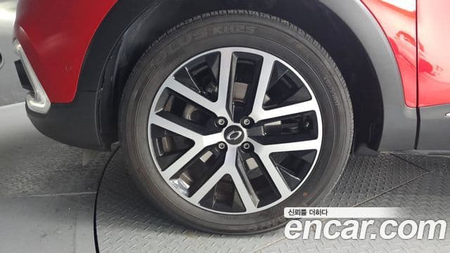 Renault Korea(Samsung) New QM3 красный Edition, 2019 все фото