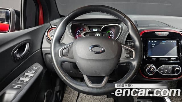 Renault Korea(Samsung) New QM3 красный Edition, 2019 13