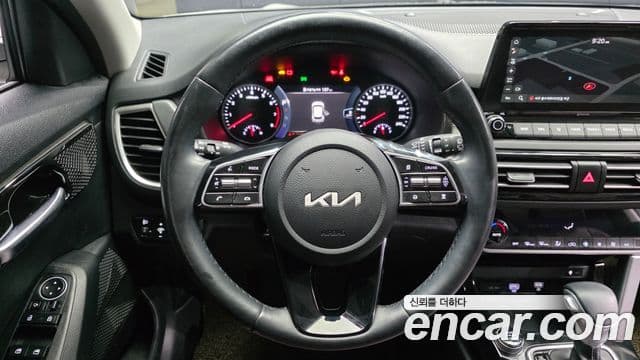 Kia Seltos Signature, 2023 13
