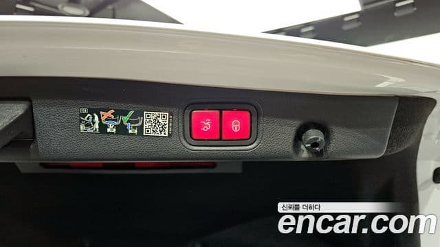 Mercedes-Benz E-класс W213 AMG Line, 2023 20